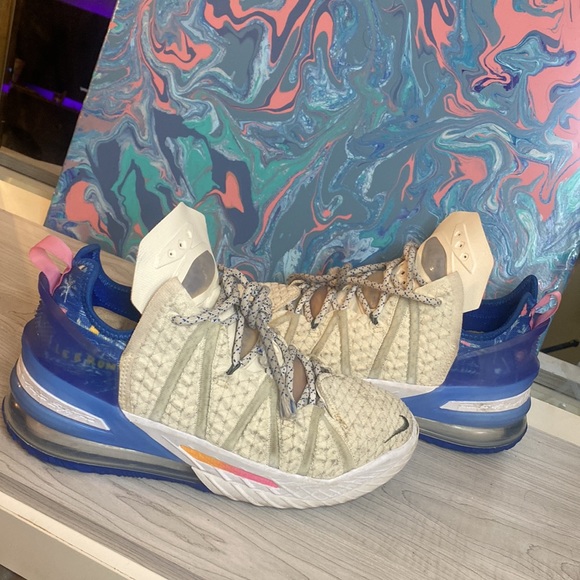 🎉 HP 🎉 NIKE LEBRON 18 | “Los Angeles By Day" - Picture 11 of 16